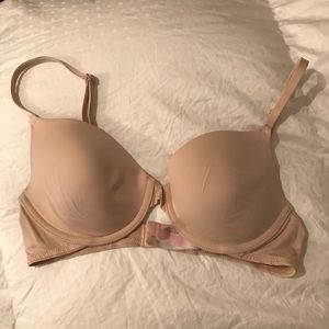 PINK t-shirt bra 34B